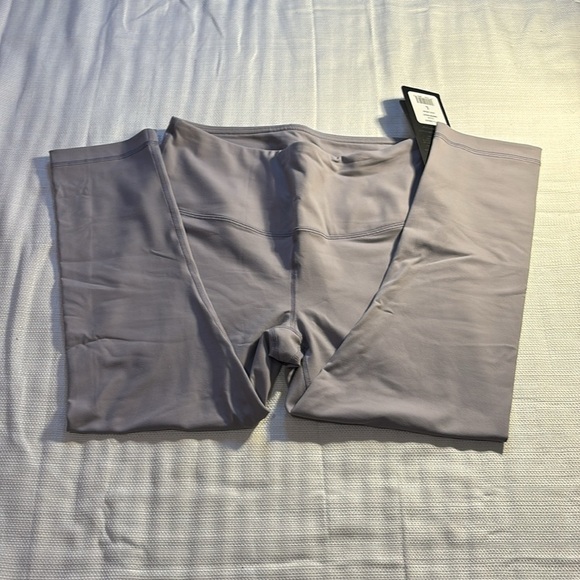 90 Degree by REFLEX Winter Violet Capri Size Large NWT - Picture 2 of 9